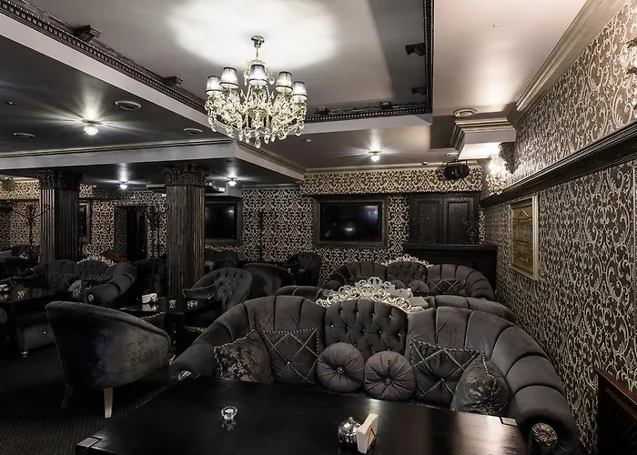 Premium Hotel