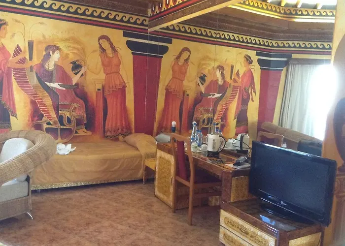 Roman Boutique Hotel