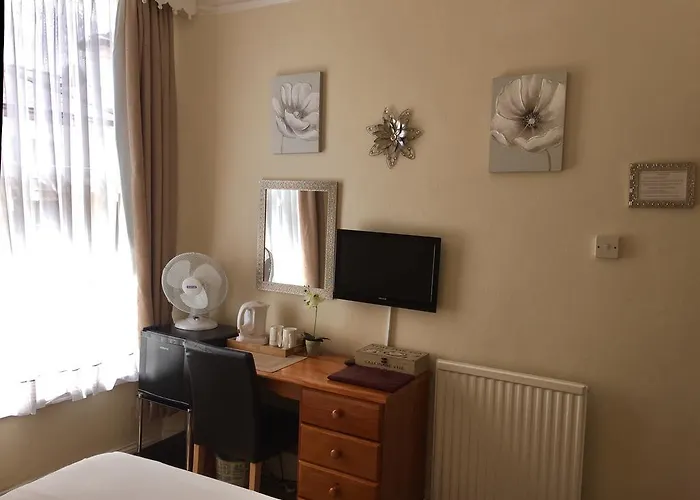 Crowndale Torquay - Exclusively For Adults
