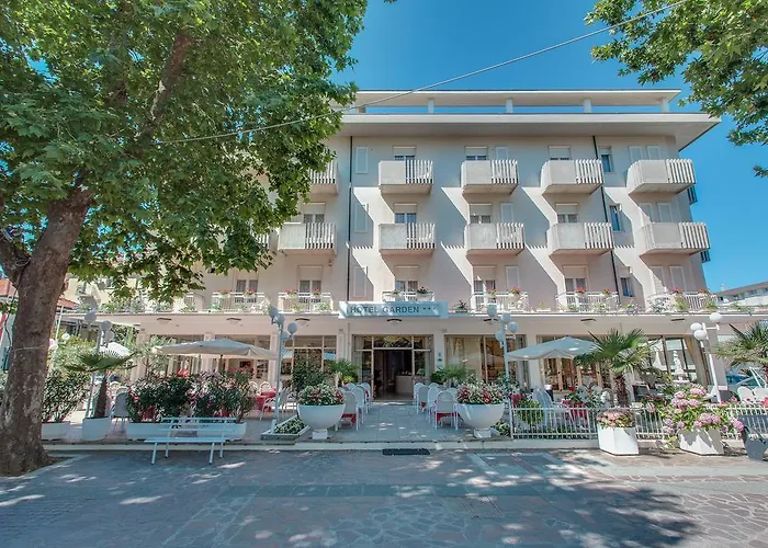 Hotel Garden - Parking Included