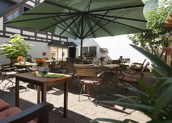 Hotel Und Weinhaus Zum Krug
