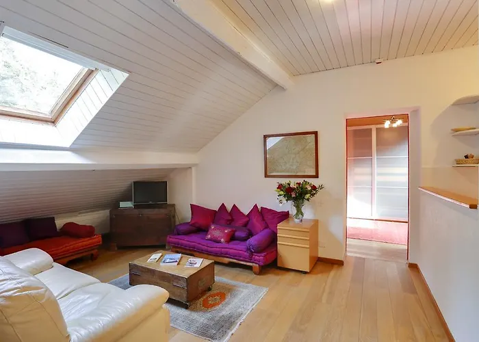 Geneve Cottage
