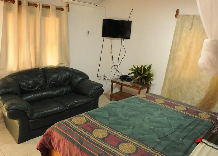 Leybato Beach Hotel