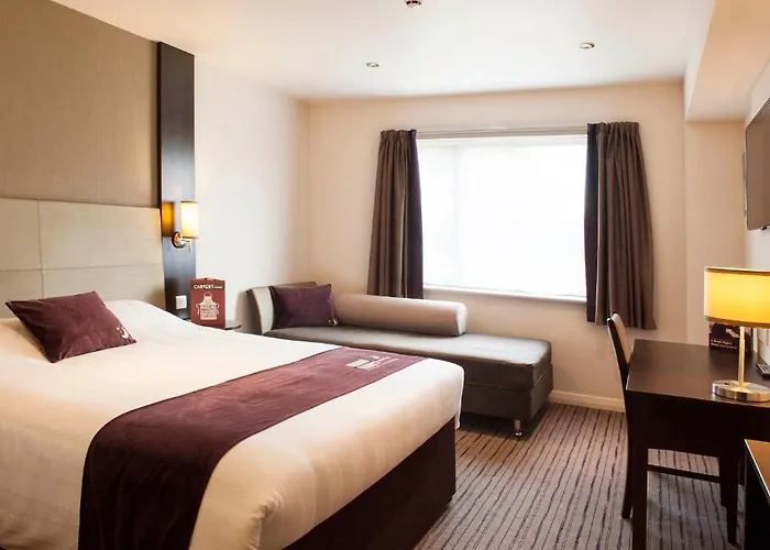 Premier Inn Wirral - Two Mills
