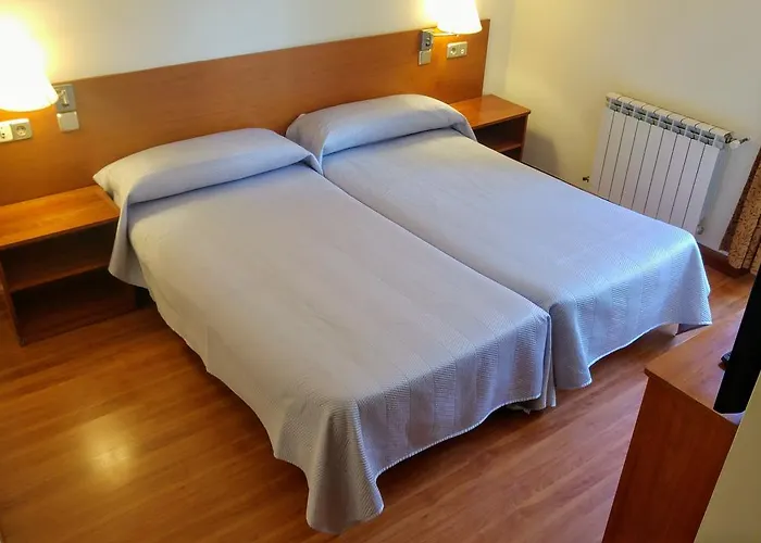 Hostal Prada Borges