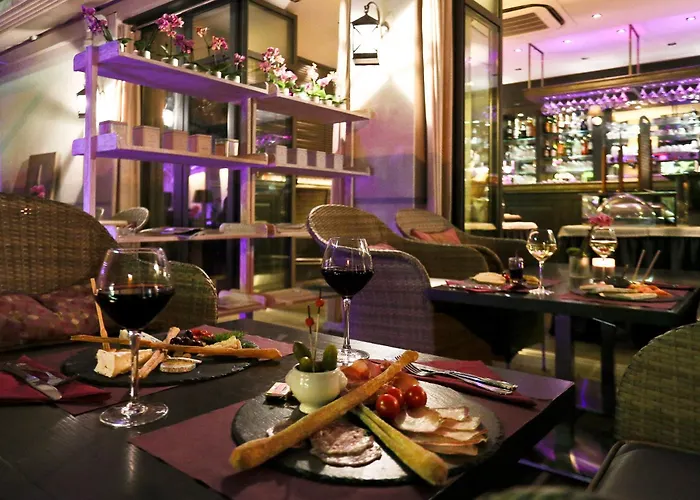 La Place Boutique Hotel