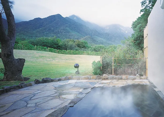 Yakushima Iwasaki Hotel