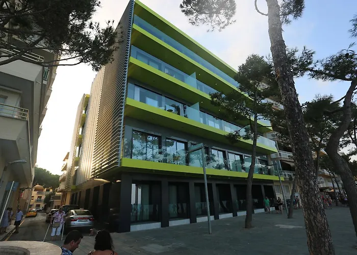 Cosmo Apartments Platja D'Aro