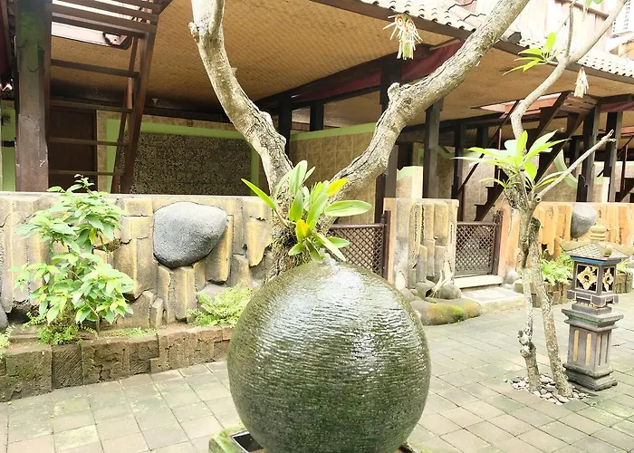 Kerti Beach Bungalow&Restaurant