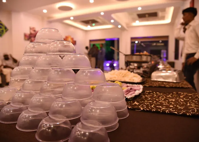 Hotel Gulmohar Pride