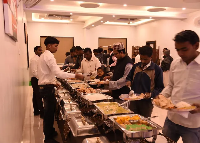 Hotel Gulmohar Pride