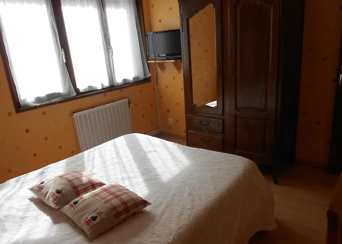 Hôtel L'Orée du Bois