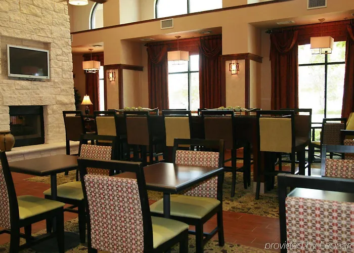 Hampton Inn & Suites Del Rio