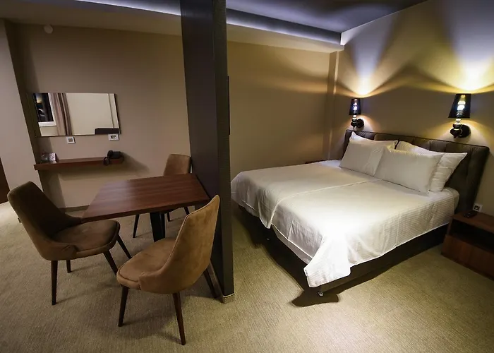 Hotel Ideo Lux