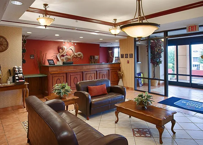 Best Western Plus Huntersville