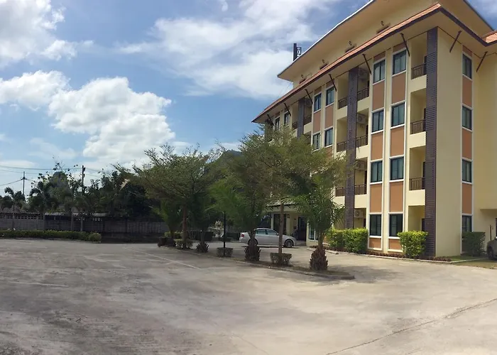 T.P. Place Hotel