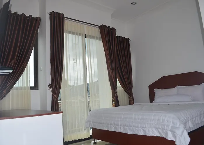Opriss Hotel