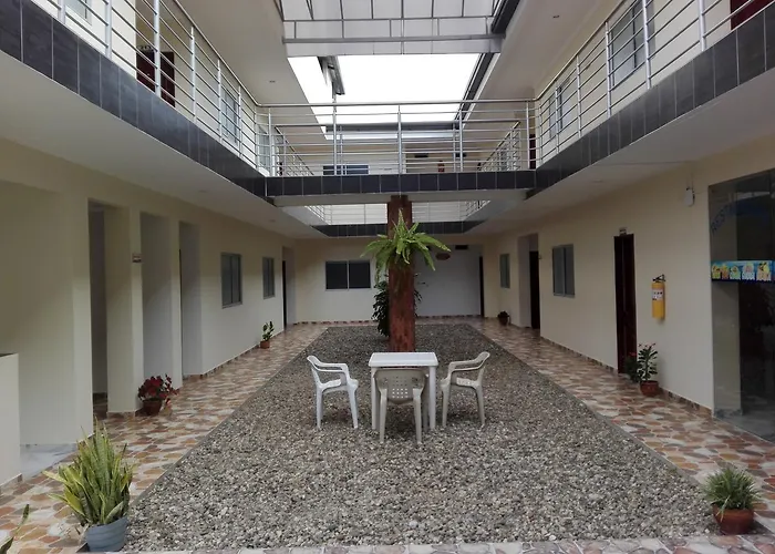 Hotel Prado Country