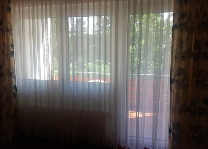 Schmucker Jäger - Hotel Garni