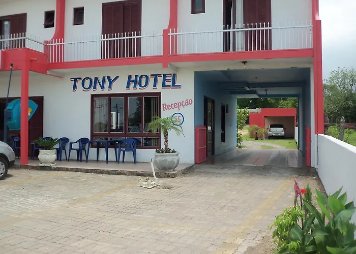Tony Hotel Torres