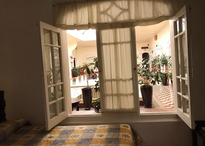 Hotel De Los Banos