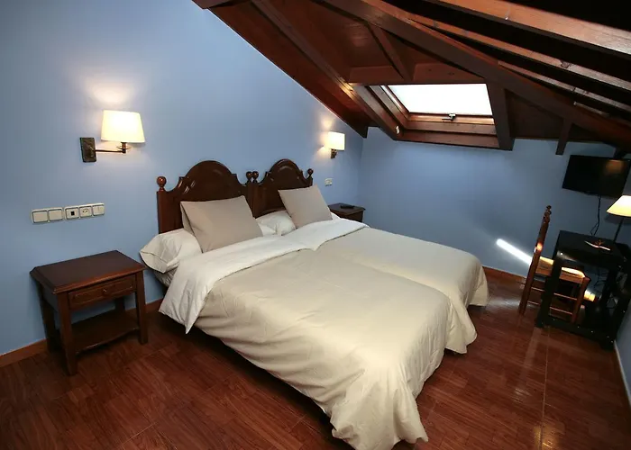 Hotel Piloñés