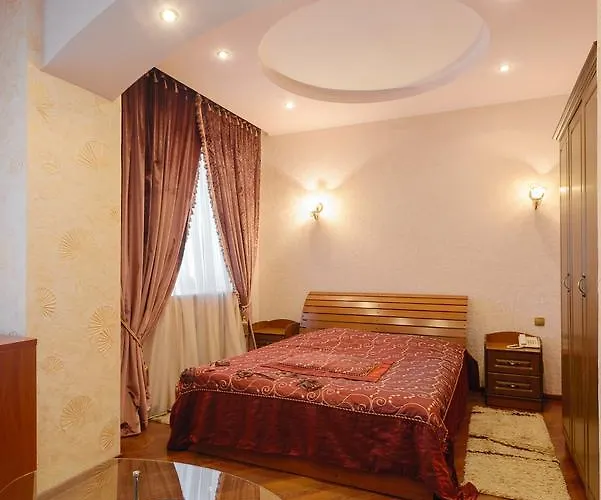 Gostinitsa "Lina"