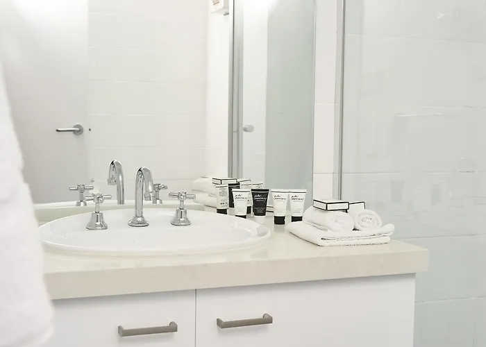 Abom Hotel