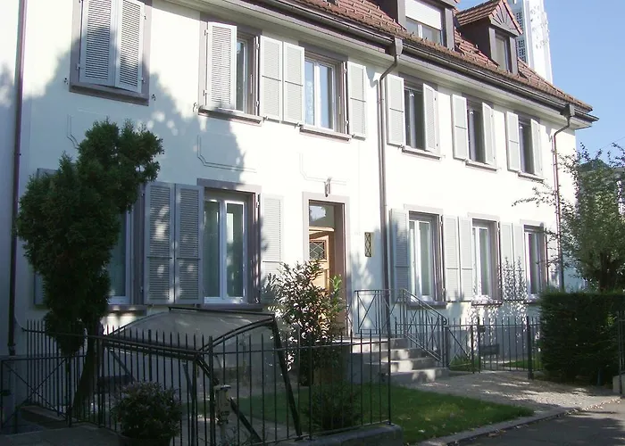 B&B Laupenring, Basel