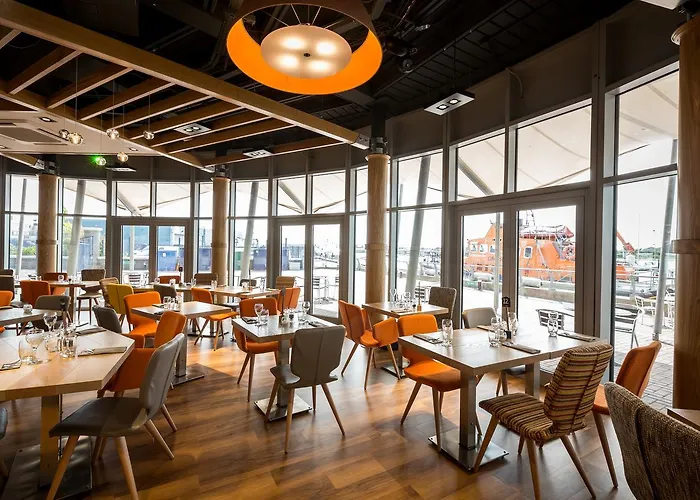 Rnli College