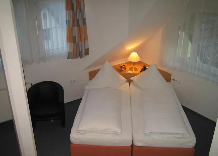 Hotel zum Wasserfall Garni