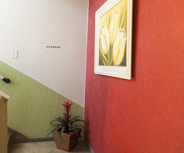 Hotel Oasis