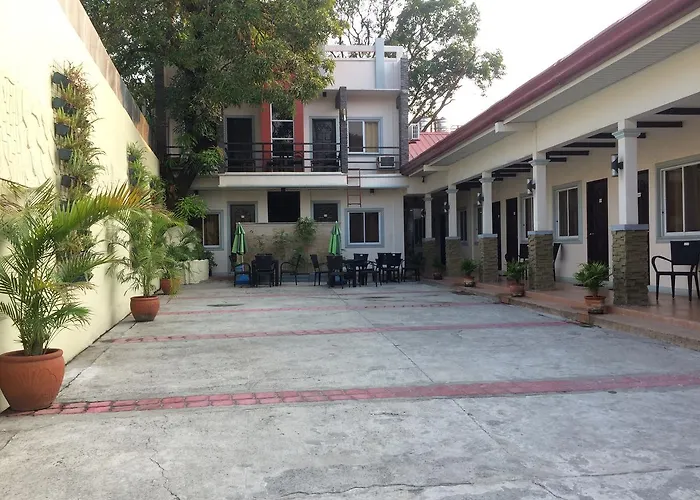 Manana Hotel