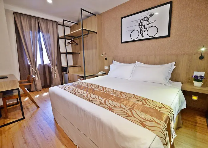 Diamond Inn