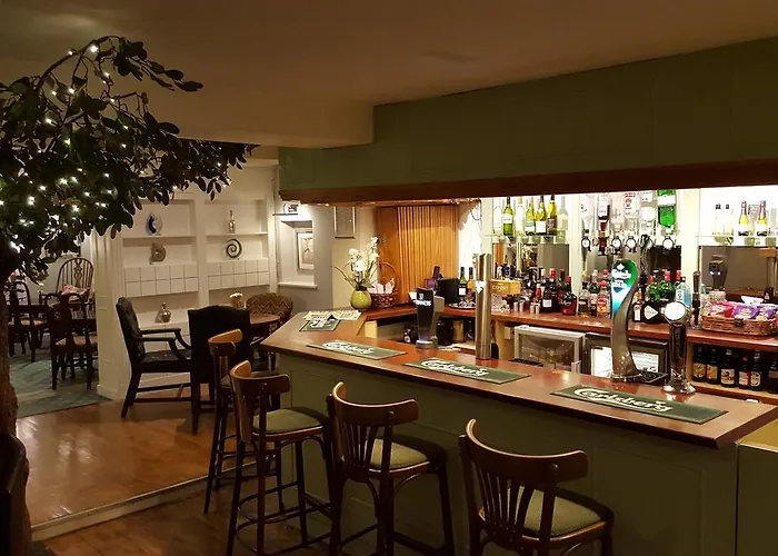 Apple Tree Hotel