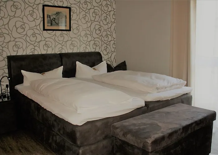 Hotel Schoene Aussicht