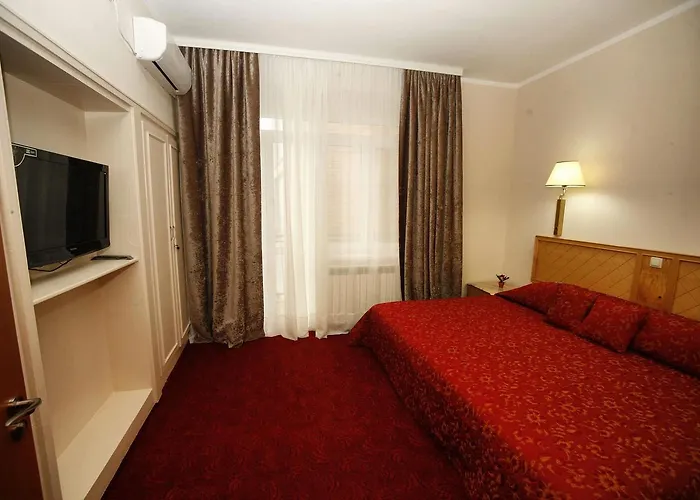 Golden Inn Hotel