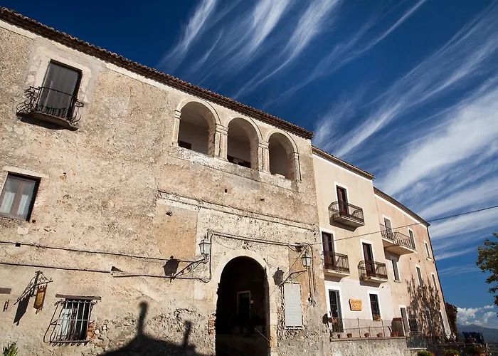 Hotel Castello di Altomonte
