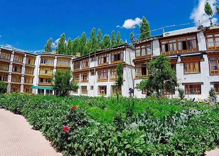 Oriental Hotel