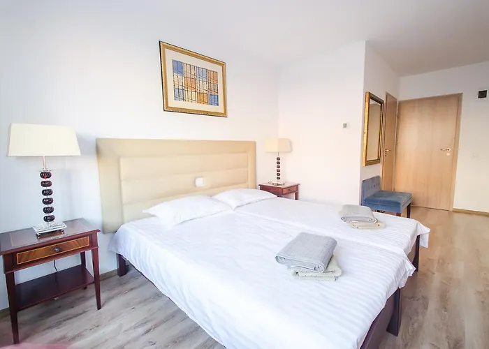 Hotel Eka