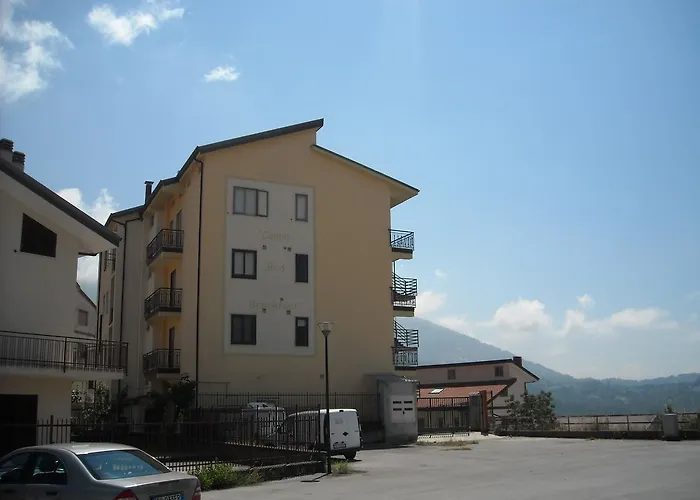 Hotel Caimo Bed-Breakfast