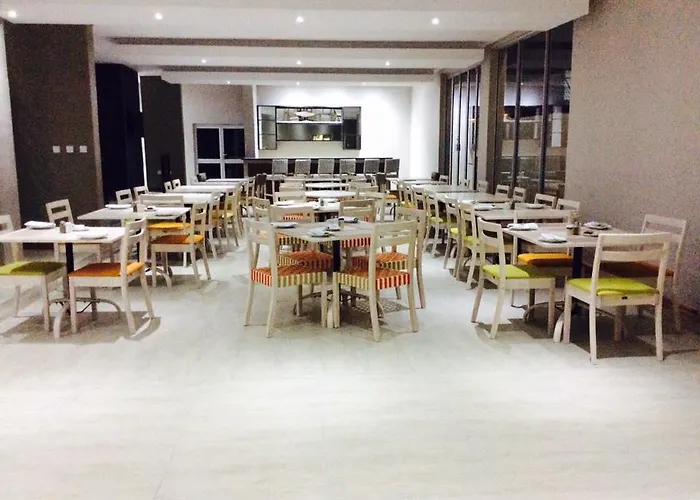 Woodlane Hotel