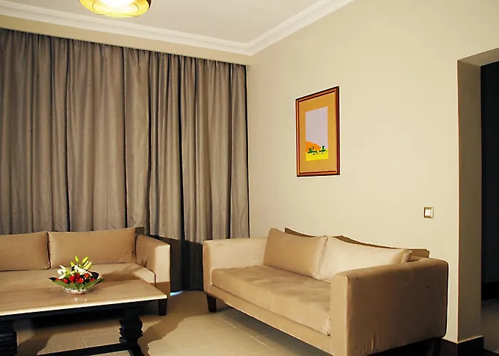 Oasis Palm Hotel