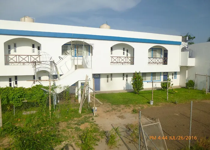 Hotel Y Suites Del Pacifico