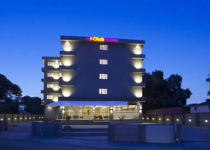 Click Hotel, Junagadh