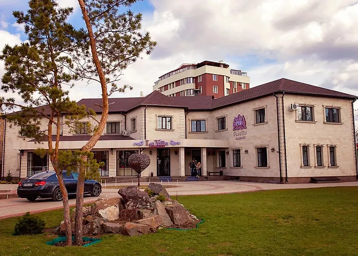 La Villa Park Hotel