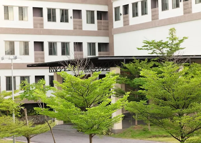 J Park Hotel - Sha Extra Plus
