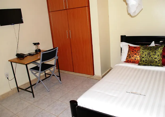 Dich Comfort Hotel - Main Branch