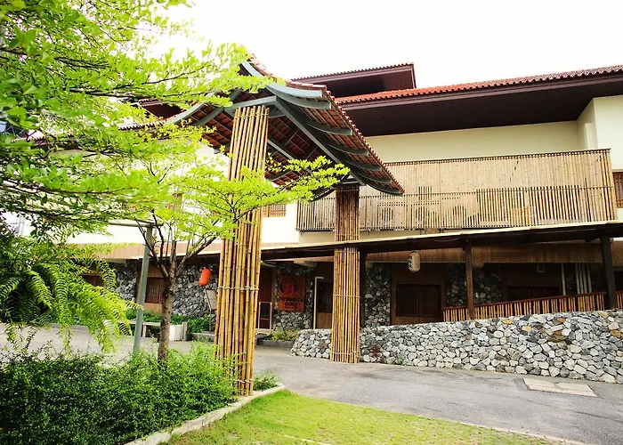 J Park Hotel - Sha Extra Plus