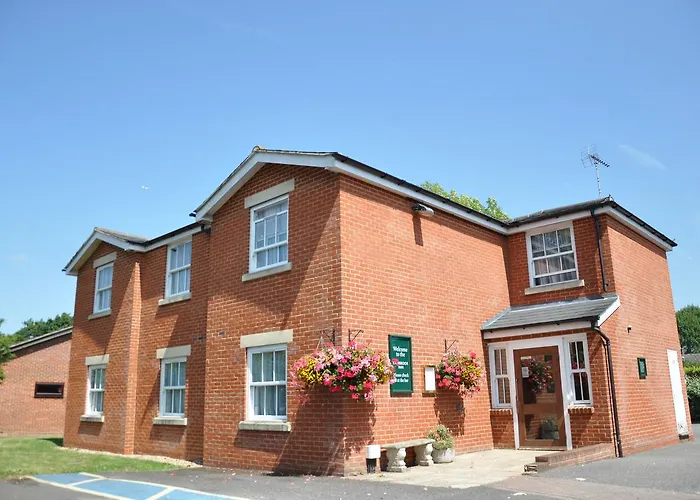 The Emmbrook Inn Hotel